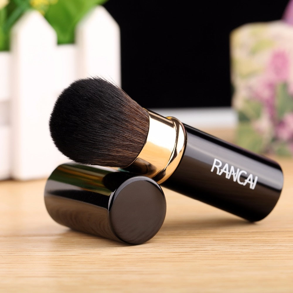 Retractable Blush Brush