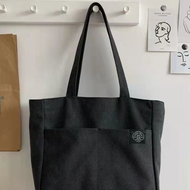 Shoulder bags made from canvas