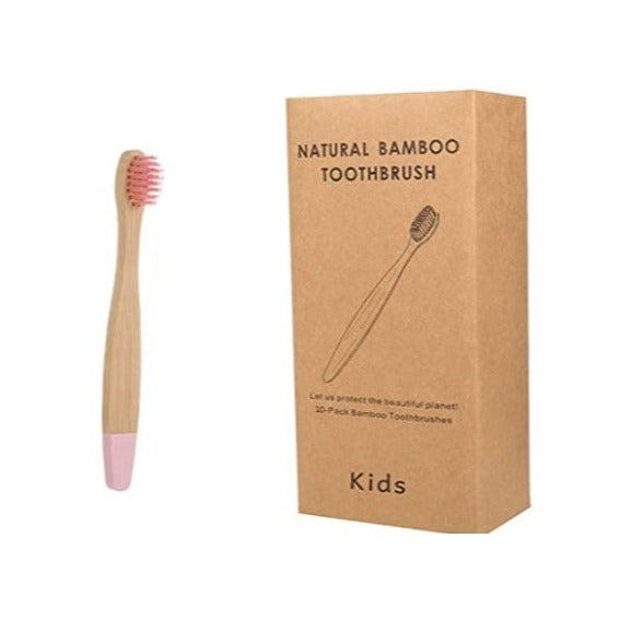 Escova de dente infantil feita de bambu orgânico, com fibras macias e biodegradáveis. Produto com 10 unidades