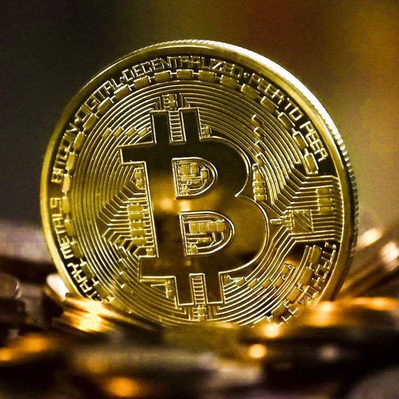 Set of 10 Collectible Bitcoin Coins 